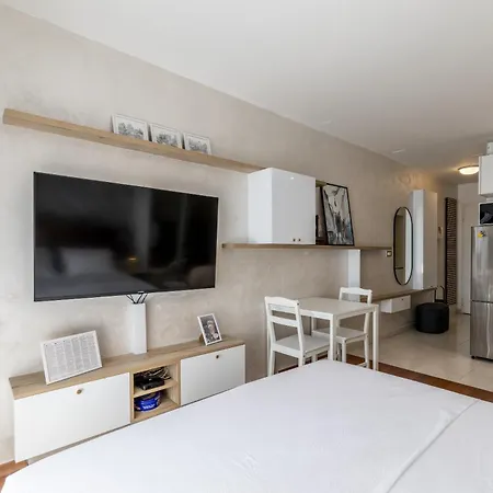 Apartment Blue 2 Luxury Split